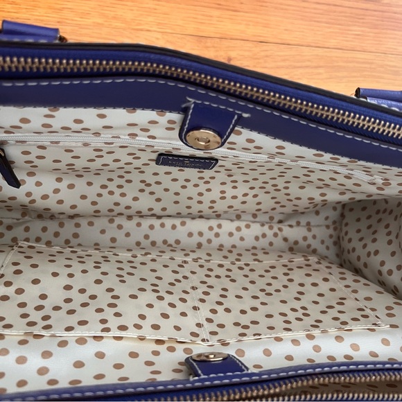 Excellent Kate Spade periwinkle top handle bag and NWOT matching  passport - Picture 3 of 9